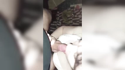 Сосёт моя шлюха