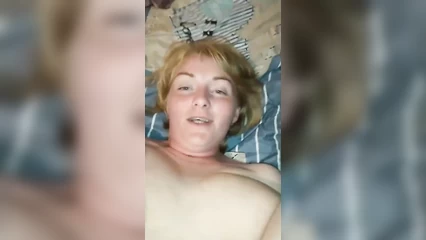 Любит, когда трахают в попку