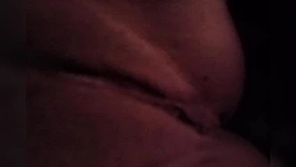 Любит мои пальчики