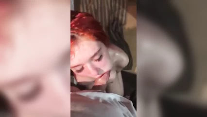 Ты шлюха и обязана сосать