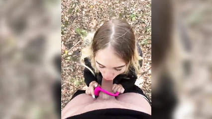 Блондинку строго в рот и никуда больше