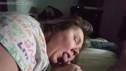 Бабушка отсосала внуку