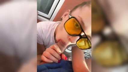 20 токенов и она уже сосёт