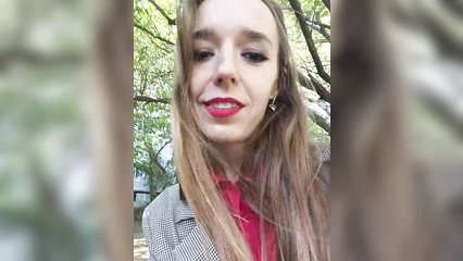 Прогулка в парке с ловенсом