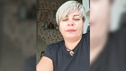 Пышка хочет подрочить за токены