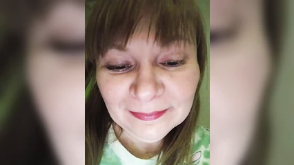 Писю не бреет и дразнит лохматкой