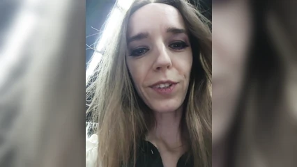 Прогулка Кристины по ТЦ