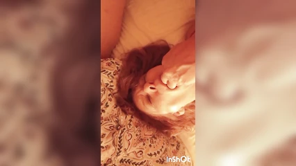 Любовник кончил жене шлюхе на лицо